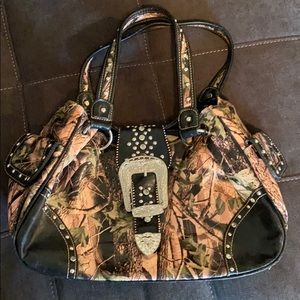 Montana West camo purse